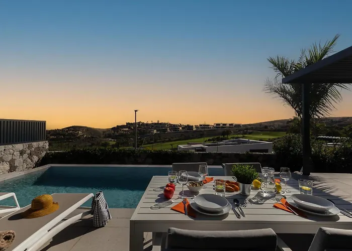 Yucas 2 By Villagrancanaria *